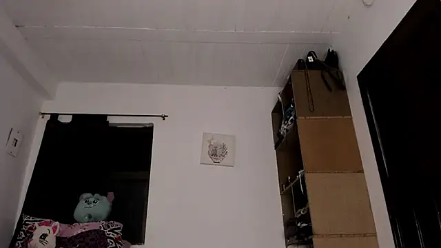 Snapshot of AlondraDiossa03 chatting on 09-09-25, 10:26 AlondraDiossa03 online show from 09-09-25, 10:26