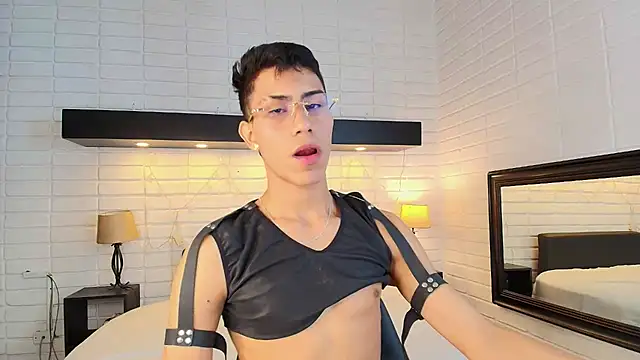 AlanNaughty online show from 01-07-25, 09:46