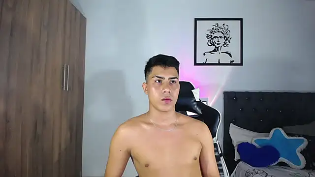 AlanNaughty online show from 10-04-25, 08:51