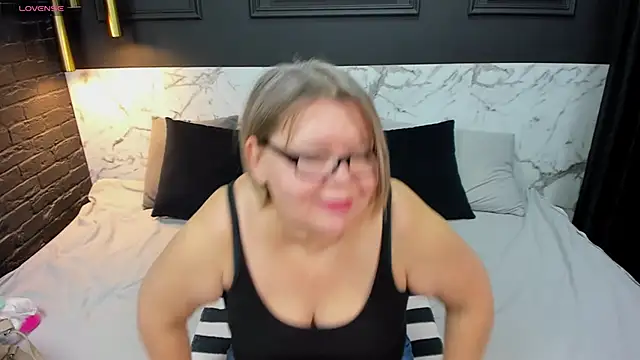 Shannonshine online show from 02-06-25, 12:26