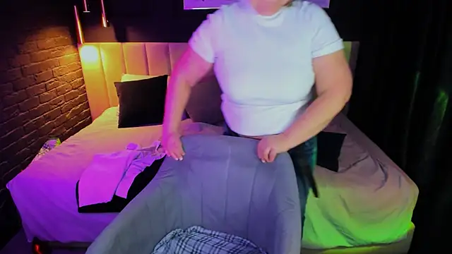 Shannonshine online show from 03-28-26, 05:18