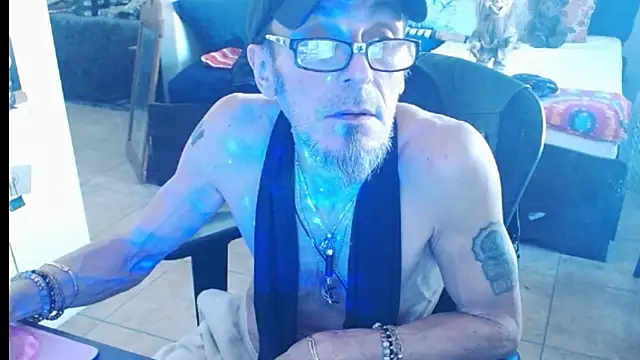 mycock2474u online show from 02-18-25, 05:31