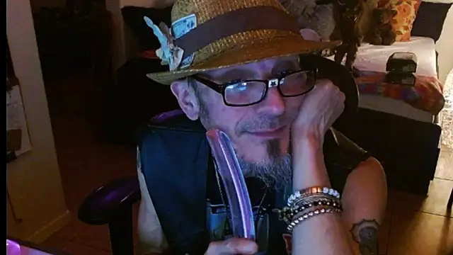 mycock2474u online show from 02-19-25, 03:50