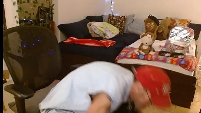 mycock2474u online show from 02-20-25, 10:59