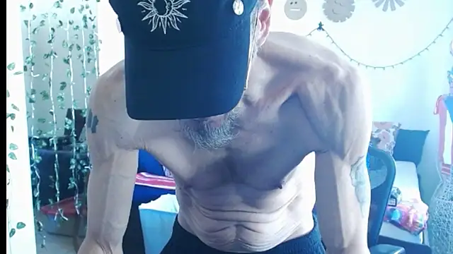 mycock2474u online show from 02-21-25, 08:38