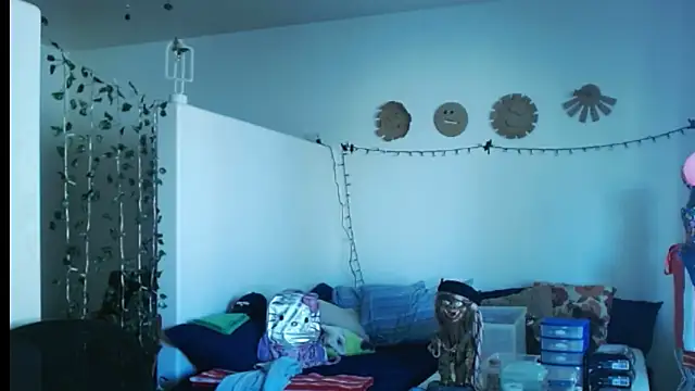 mycock2474u online show from 02-27-25, 10:09