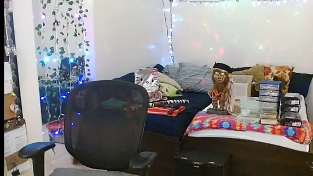 mycock2474u online show from 02-28-25, 07:26