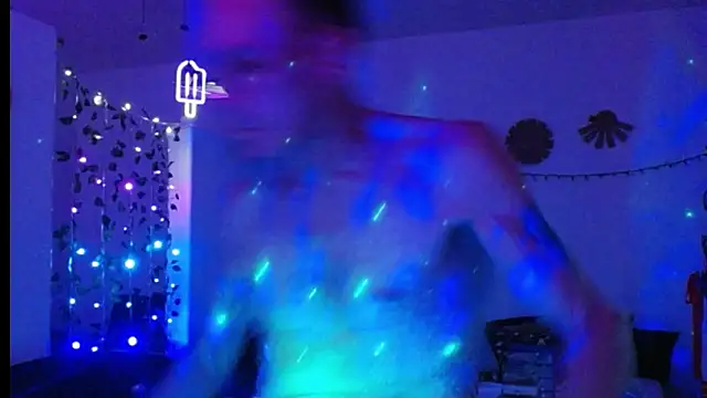 mycock2474u online show from 03-01-25, 01:32