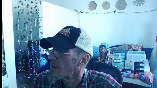 mycock2474u online show from 03-01-25, 09:59