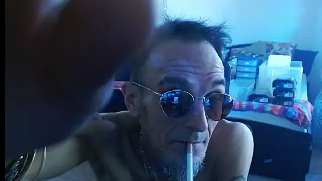 mycock2474u online show from 03-03-25, 04:56