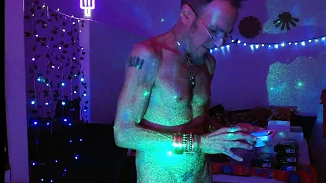 mycock2474u online show from 03-04-25, 10:35