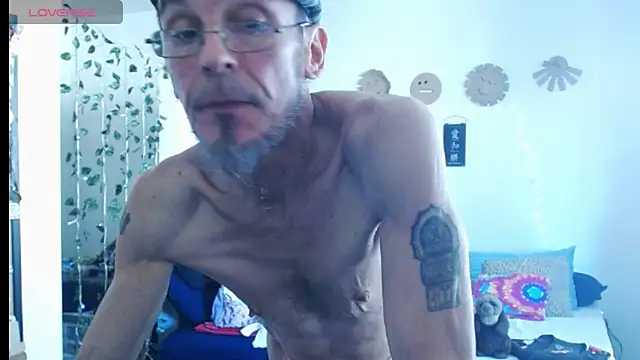 mycock2474u online show from 03-20-25, 07:46