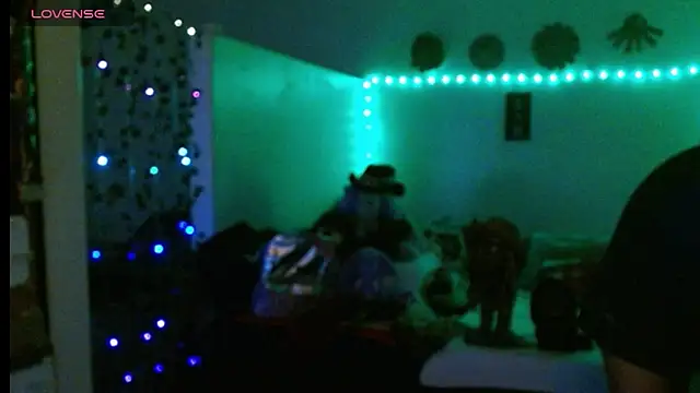 mycock2474u online show from 03-22-25, 10:06