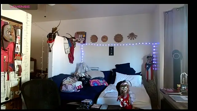 mycock2474u online show from 09-11-25, 04:07