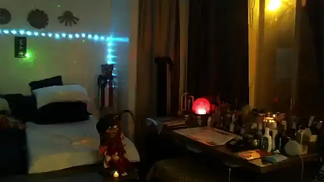 mycock2474u online show from 09-30-25, 02:38