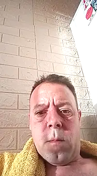 Snapshot of david_geam chatting on 12-18-24, 01:12 david geam online show from 12-18-24, 01:12