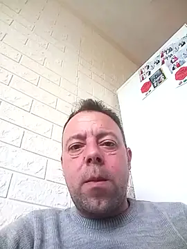 Snapshot of david_geam chatting on 12-22-24, 08:27 david geam online show from 12-22-24, 08:27