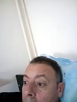 Snapshot of david_geam chatting on 12-23-24, 08:55 david geam online show from 12-23-24, 08:55