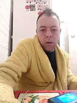 Snapshot of david_geam chatting on 12-26-24, 03:16 david geam online show from 12-26-24, 03:16