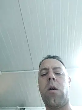 Snapshot of david_geam chatting on 12-26-24, 12:27 david geam online show from 12-26-24, 12:27