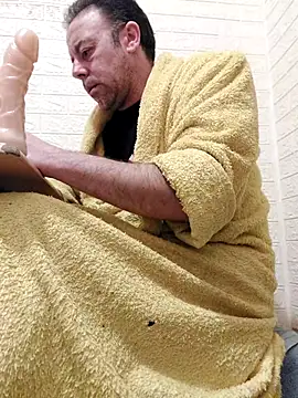 Snapshot of david_geam chatting on 03-12-25, 12:53 david geam online show from 03-12-25, 12:53