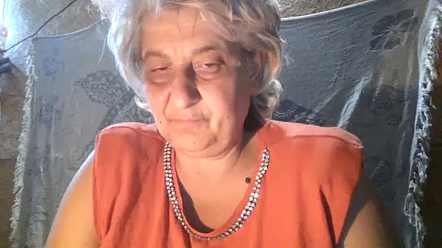 Snapshot of ExquisiteMature chatting on 06-04-26, 07:31 ExquisiteMature online show from 06-04-26, 07:31
