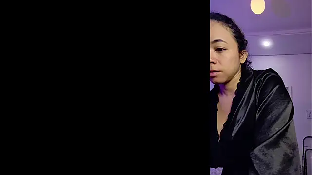 Snapshot of carolgaita chatting on 05-18-26, 11:27 carolgaita online show from 05-18-26, 11:27