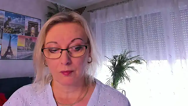 vanessa chat online show from 06-01-26, 01:24