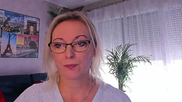 Snapshot of vanessa_chat chatting on 07-21-26, 01:24 vanessa chat online show from 07-21-26, 01:24