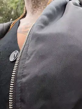 DarkDea online show from 11-18-25, 12:31