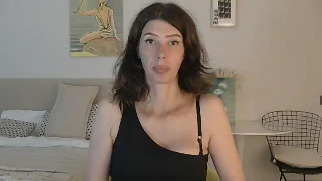 WhiteQueen888 online show from 07-18-26, 04:11