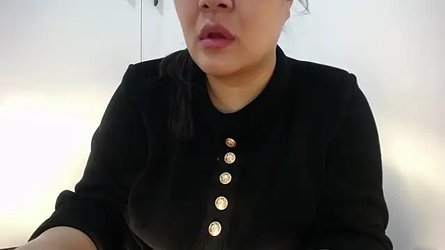 Snapshot of Squirt_tsunami_268 chatting on 02-17-25, 12:48 Squirt tsunami 268 online show from 02-17-25, 12:48