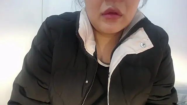 Snapshot of Squirt_tsunami_268 chatting on 02-19-25, 03:27 Squirt tsunami 268 online show from 02-19-25, 03:27