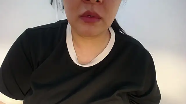 Snapshot of Squirt_tsunami_268 chatting on 02-21-25, 01:11 Squirt tsunami 268 online show from 02-21-25, 01:11