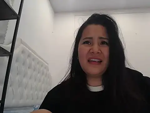 Snapshot of Squirt_tsunami_268 chatting on 10-10-25, 04:28 Squirt tsunami 268 online show from 10-10-25, 04:28