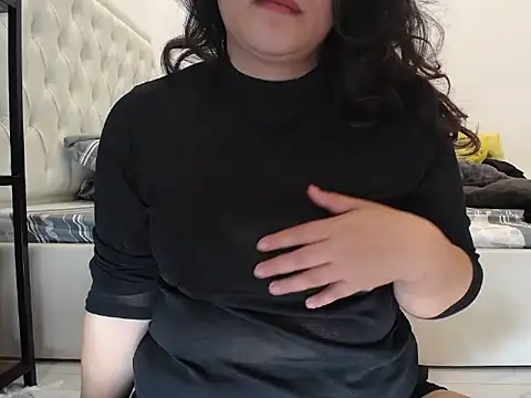 Snapshot of Squirt_tsunami_268 chatting on 12-05-25, 05:53 Squirt tsunami 268 online show from 12-05-25, 05:53