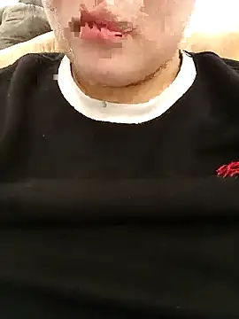 Snapshot of Squirt_tsunami_268 chatting on 12-18-25, 02:39 Squirt tsunami 268 online show from 12-18-25, 02:39