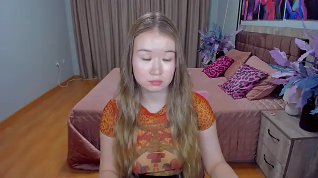 PollyOcean online show from 03-04-25, 02:10