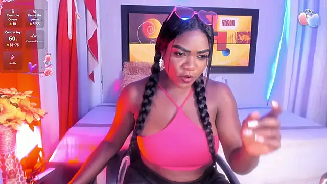 Snapshot of Emabland2 chatting on 02-03-26, 05:27 Emabland2 online show from 02-03-26, 05:27