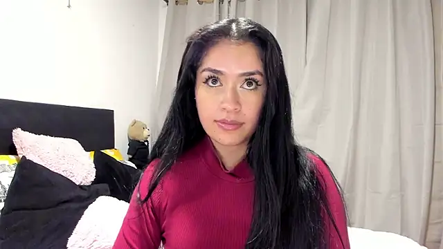 Aura Owl online show from 04-18-26, 05:55