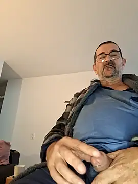 Snapshot of silvio-aus-luzern-CH chatting on 12-25-24, 08:29 silvio-aus-luzern-CH online show from 12-25-24, 08:29