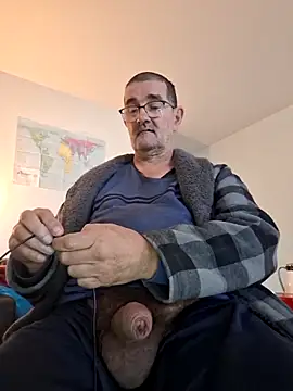 Snapshot of silvio-aus-luzern-CH chatting on 03-09-25, 07:45 silvio-aus-luzern-CH online show from 03-09-25, 07:45