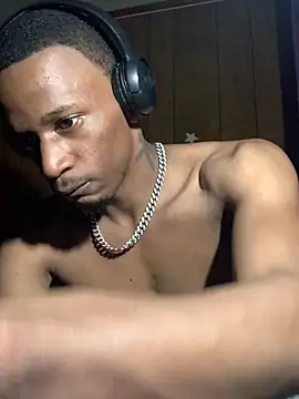 Tristris100 online show from 12-11-24, 07:46