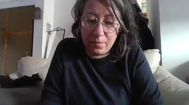 Snapshot of milkarock chatting on 02-18-25, 10:27 milkarock online show from 02-18-25, 10:27