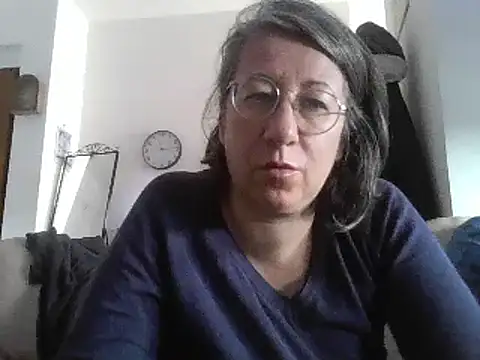 Snapshot of milkarock chatting on 03-10-25, 10:15 milkarock online show from 03-10-25, 10:15