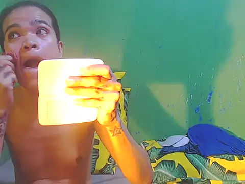 Snapshot of Paula_Jordan chatting on 12-01-25, 12:48 Paula Jordan online show from 12-01-25, 12:48