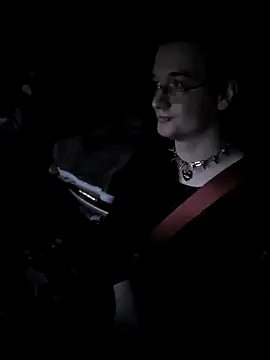 Snapshot of HotysimeHot1 chatting on 01-16-26, 07:23 HotysimeHot1 online show from 01-16-26, 07:23