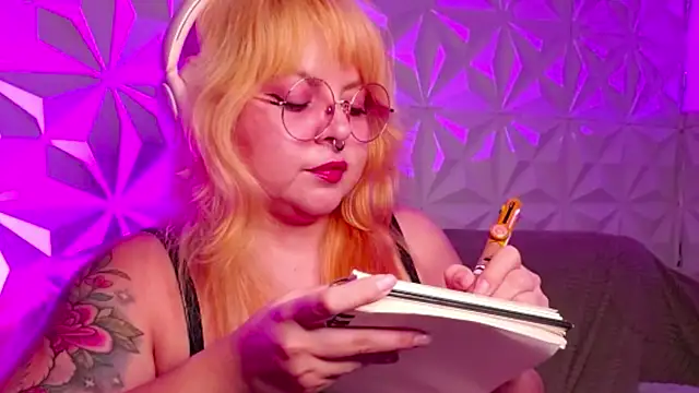 Satyn doll online show from 09-22-25, 11:07