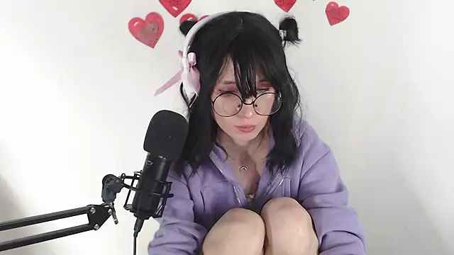 Hanna Moon  online show from 03-18-26, 10:07
