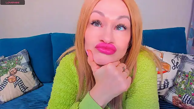 EllenMoore online show from 11-23-25, 03:17